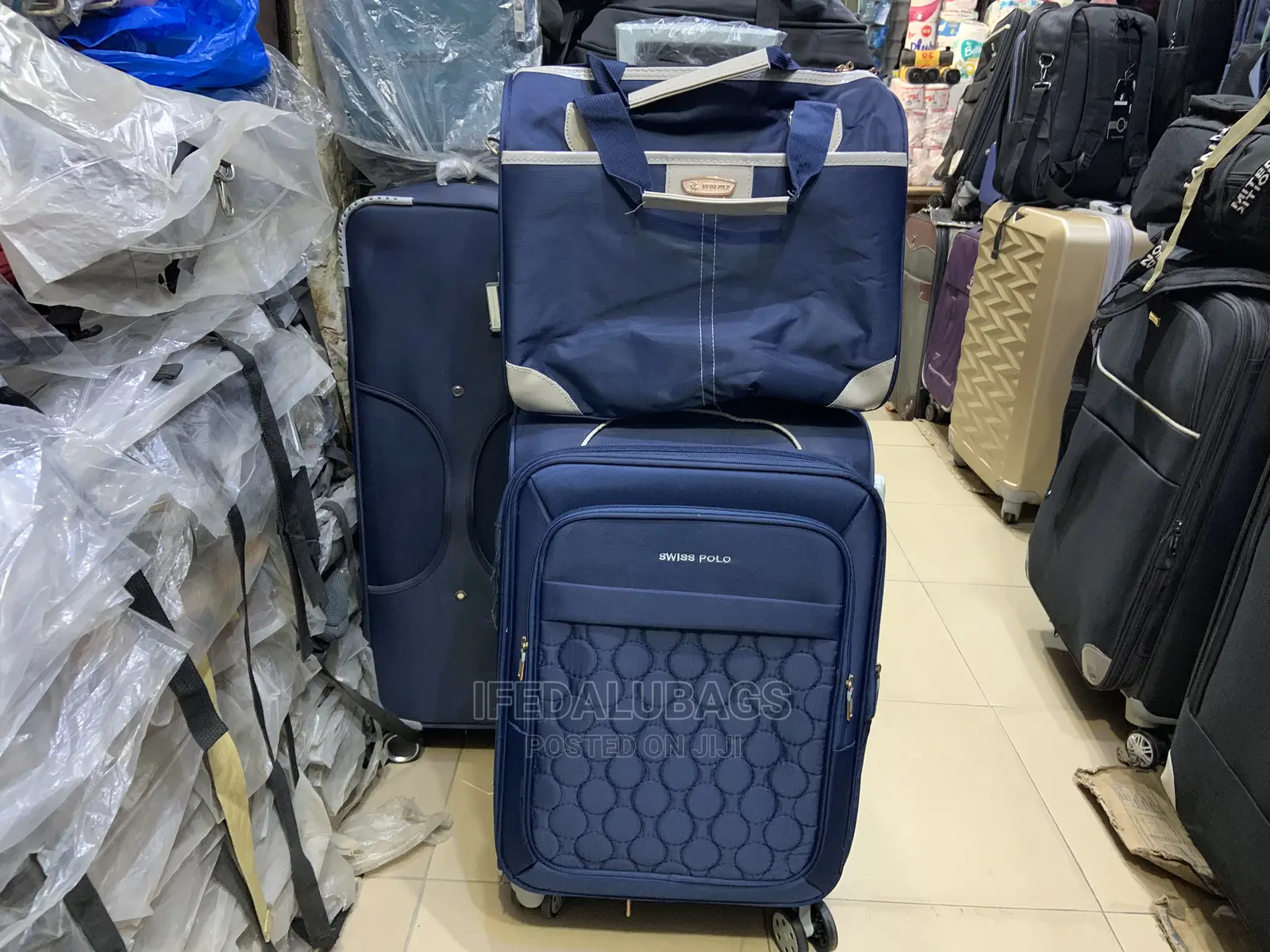 Small Size Swiss Polo Traveling Luggage With Carry on Kit
