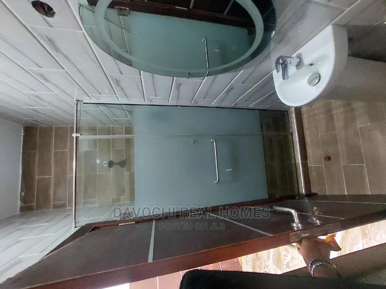 3bdrm Apartment in Chevron Estate, Lekki for rent