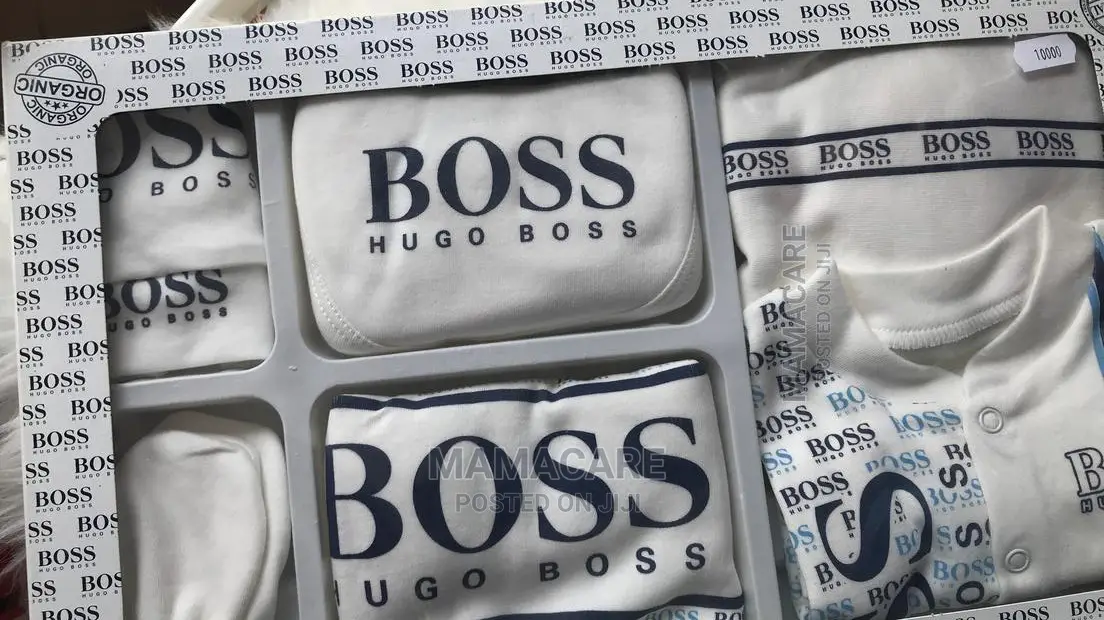 Boss Hugo Boss 7pieces New-Born Baby Set