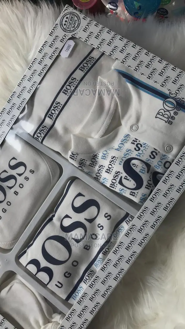 Boss Hugo Boss 7pieces New-Born Baby Set