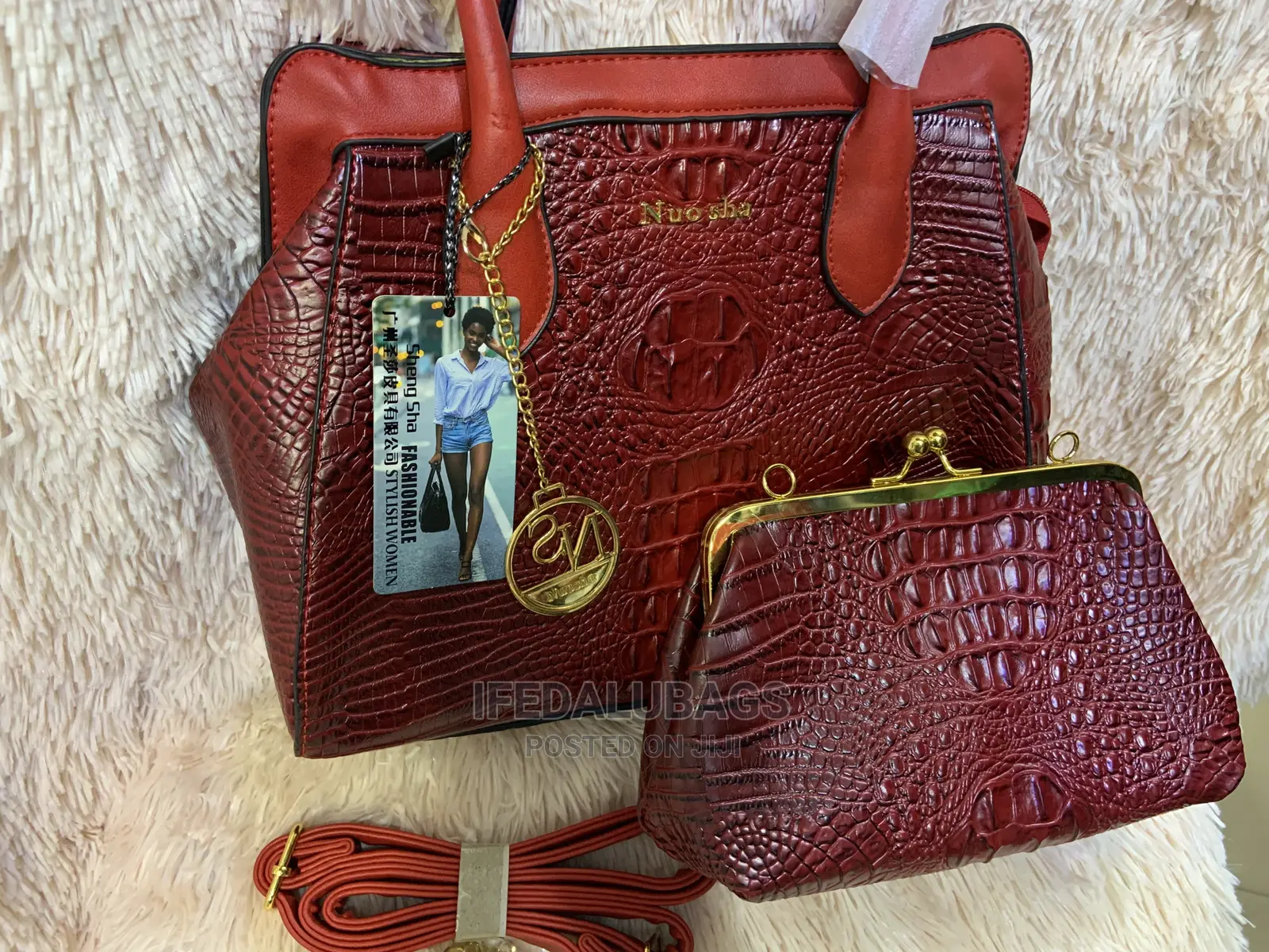 2n1 Croc Skin Quality Hand Bag in Maroon Color