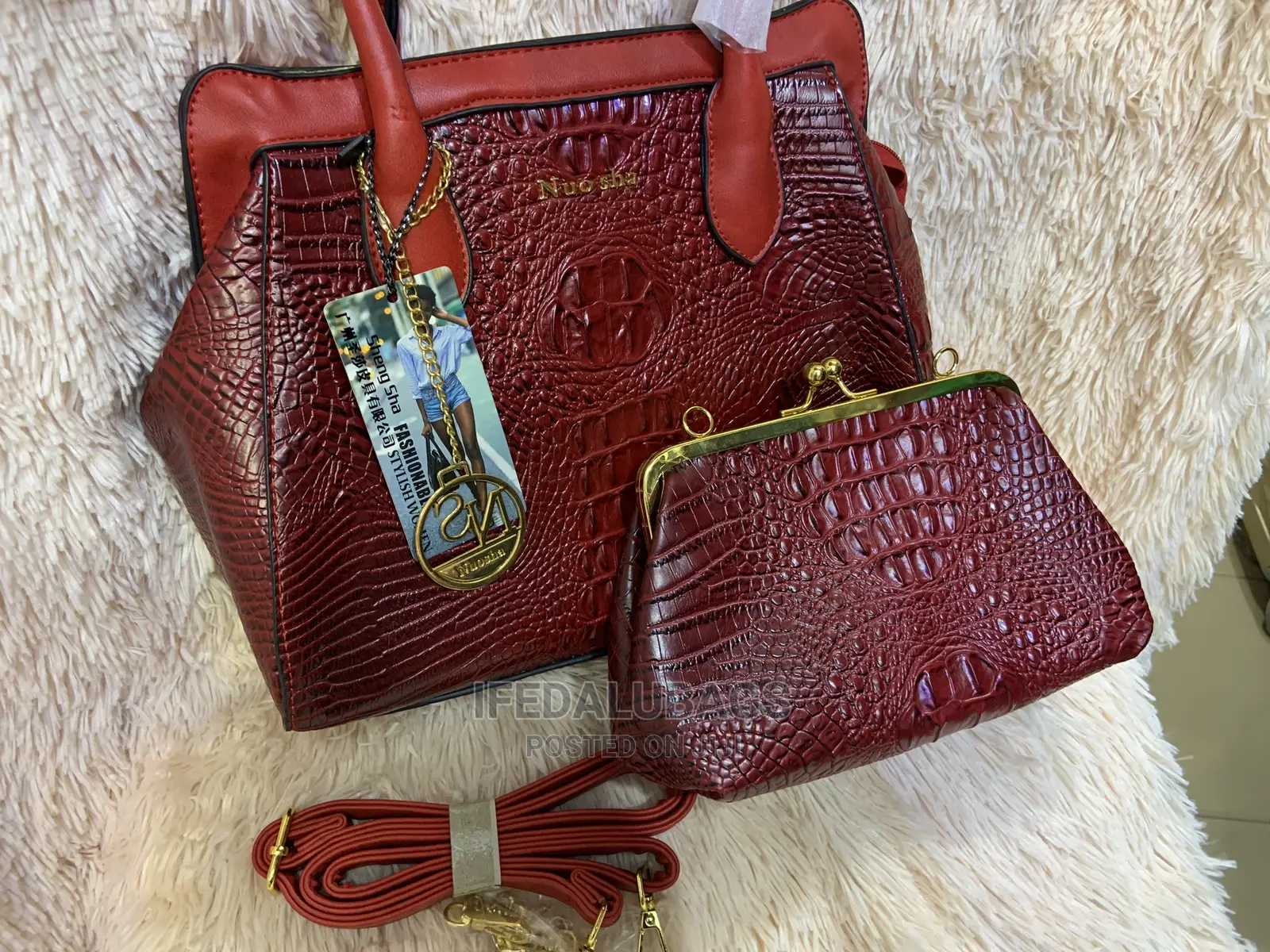 2n1 Croc Skin Quality Hand Bag in Maroon Color