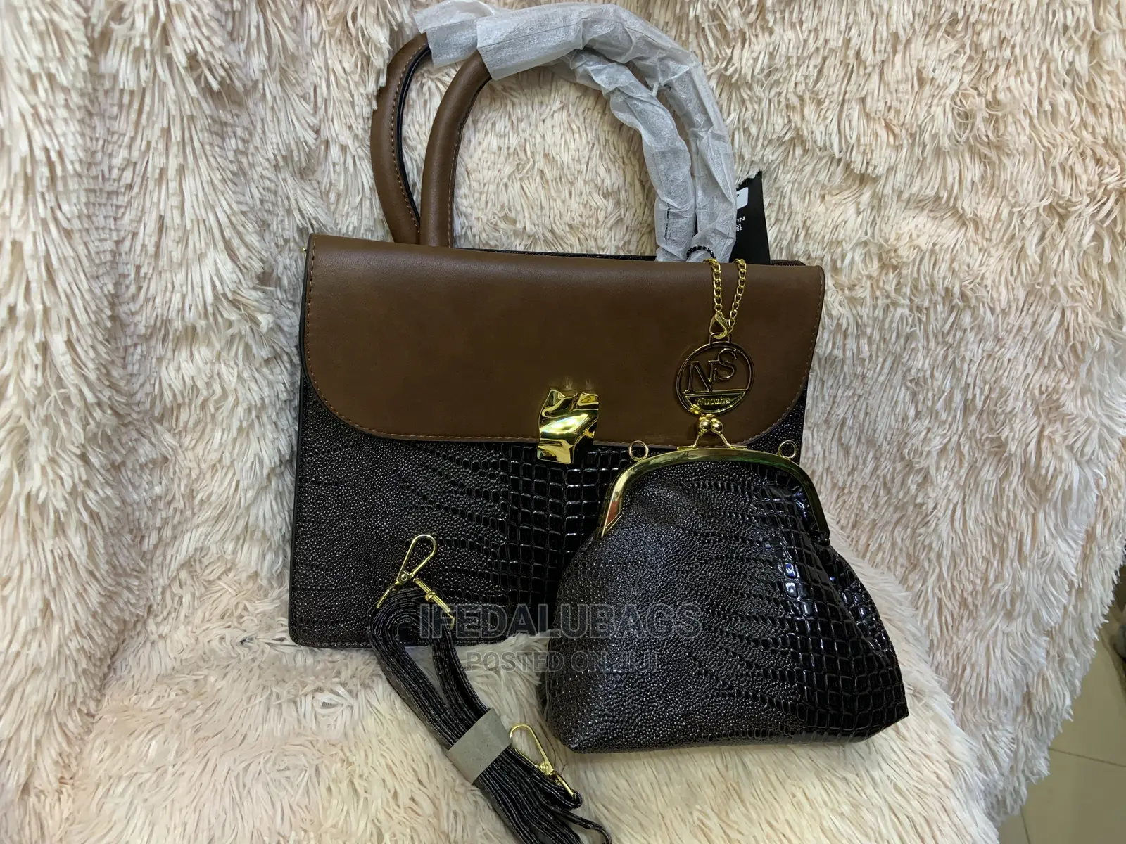 Medium Size 2n1 Quality Croc Skin Quality Hand Bag