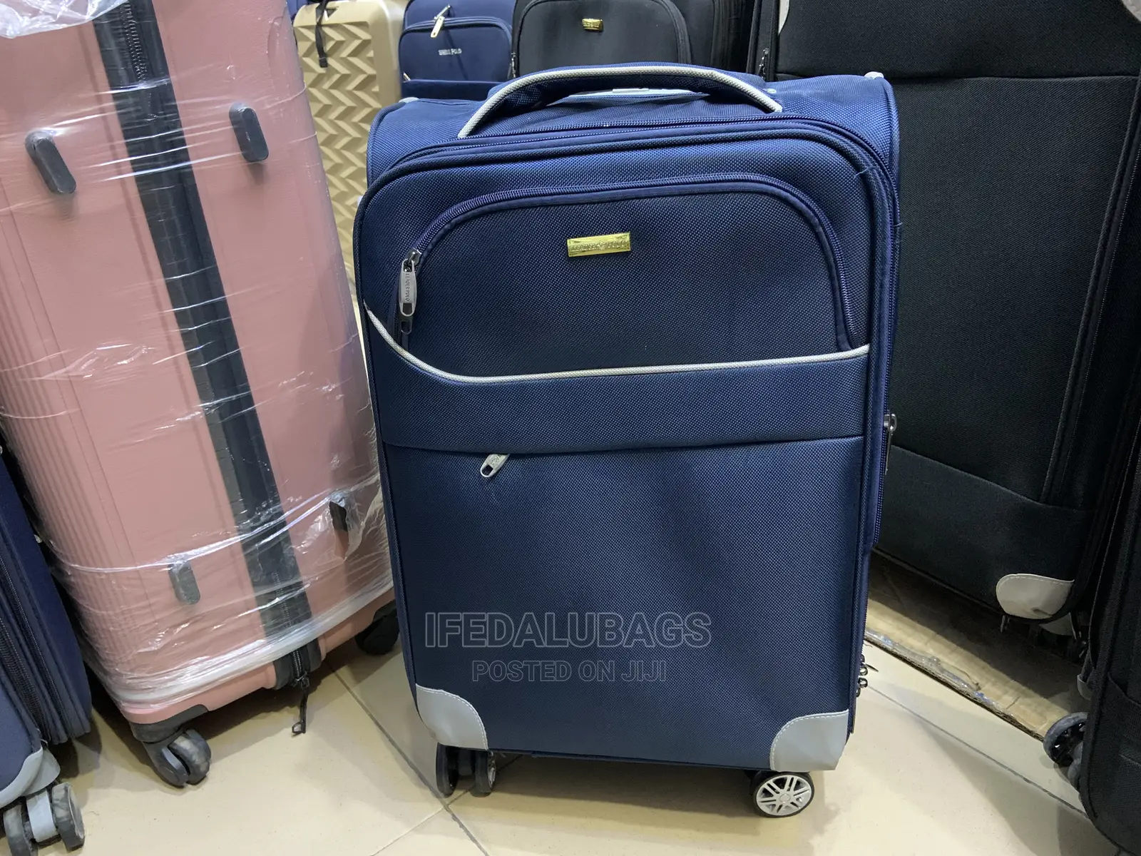 Small Size Blue Quality Traveling Luggage
