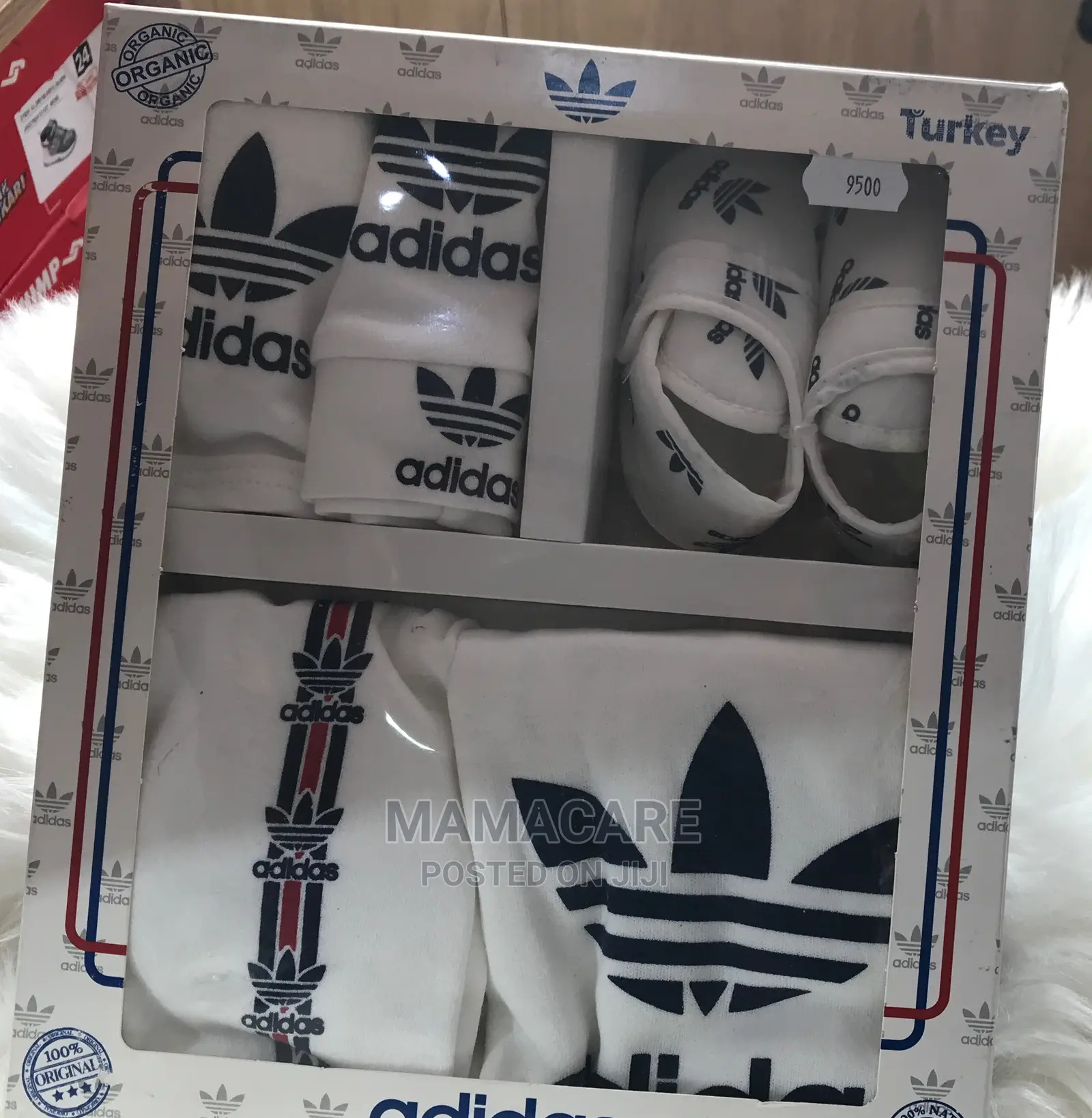 Adidas 5-Pieces Baby Gift Set