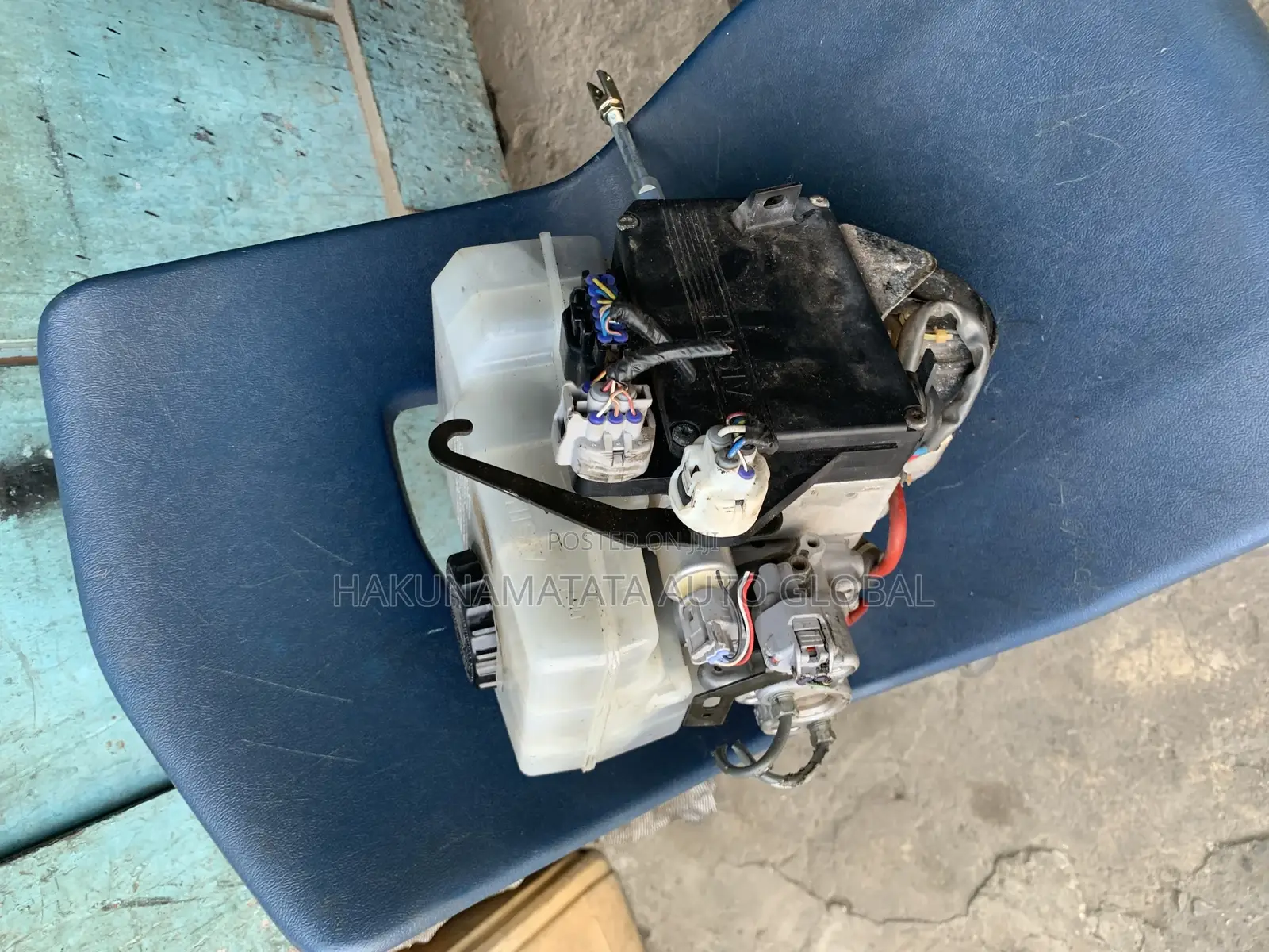 Direct Tokunbo Abs for Toyota Lexus Jeep 2002-2005