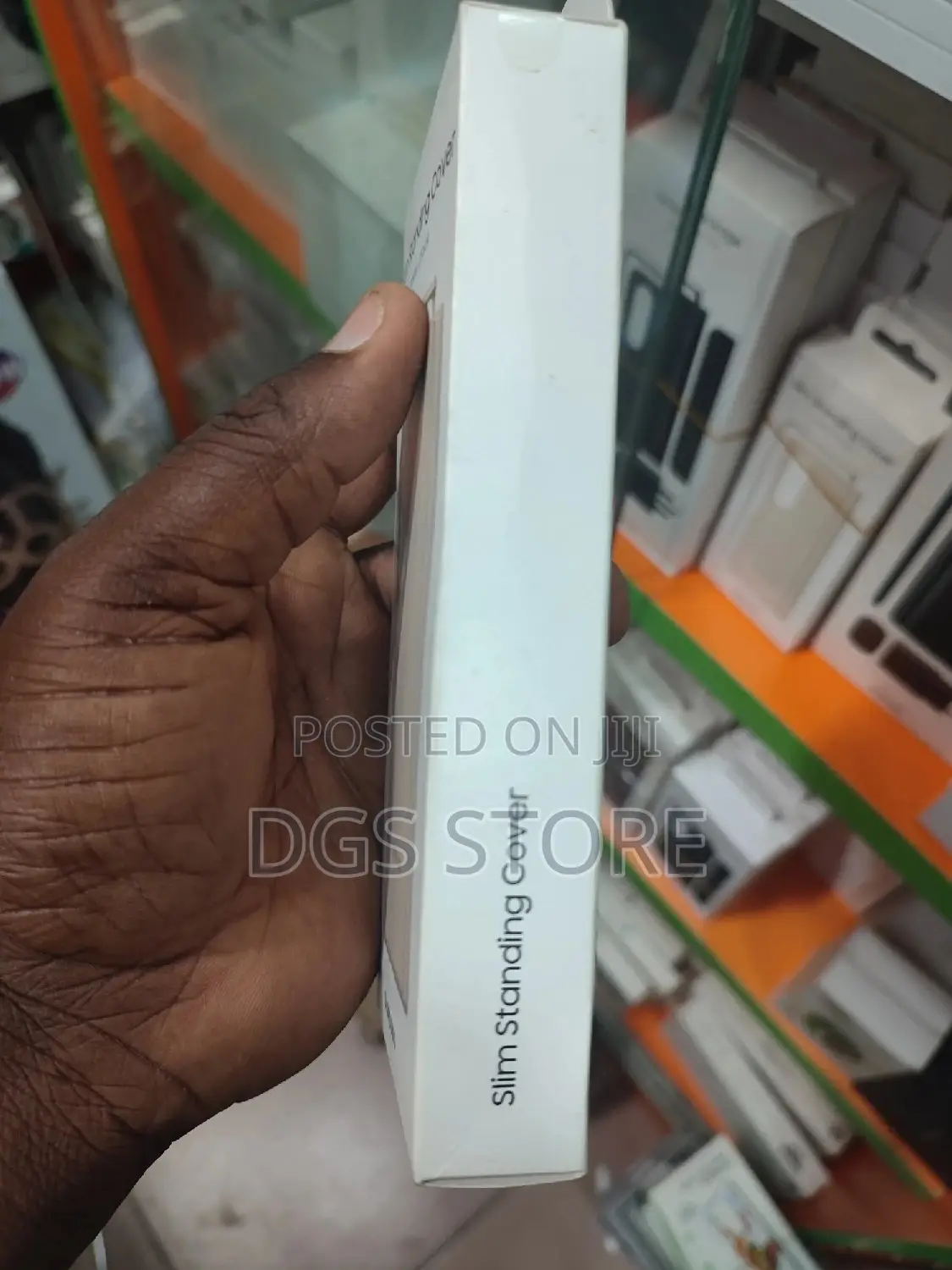 Samsung Galaxy Z Fold 4 Slim Standing Cover