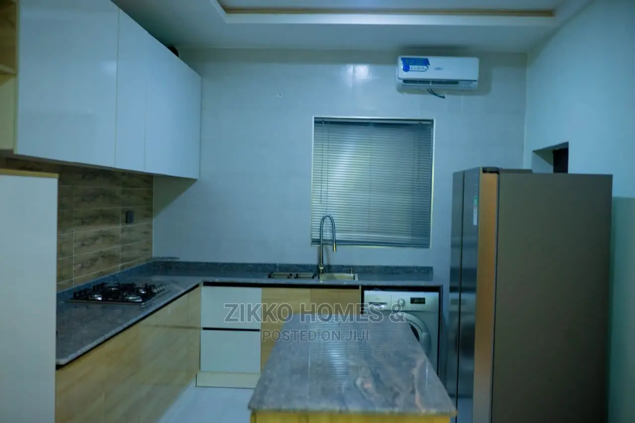 3bedroom Short-Let Apartment in Lekki