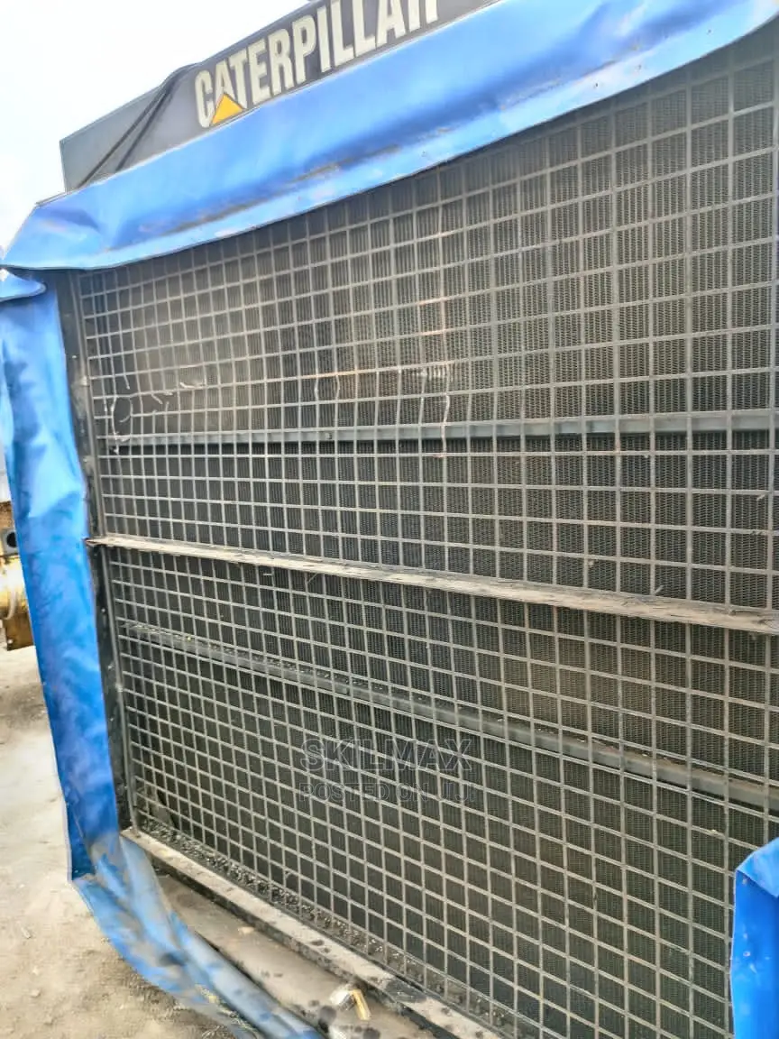Clean 800kva Caterpillar Generator