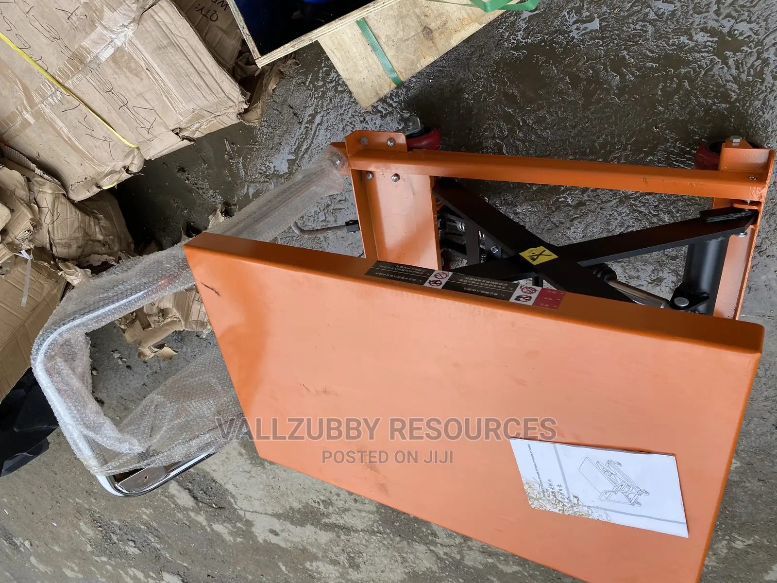 Scissors Lift