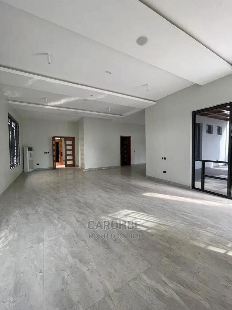 6bdrm Duplex in Ikoyi, Banana Island for Sale