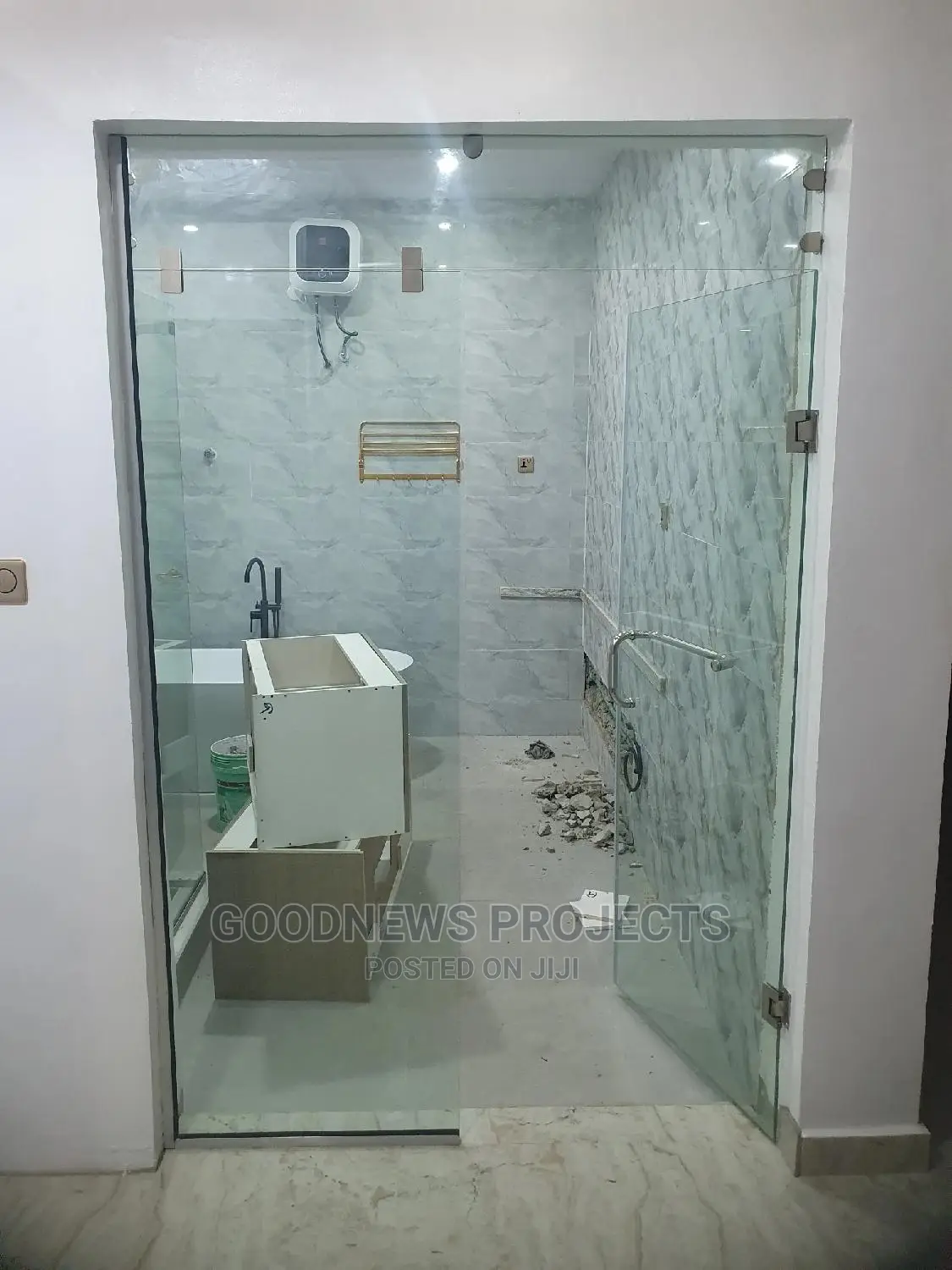 Glass Partition to Master Toilet