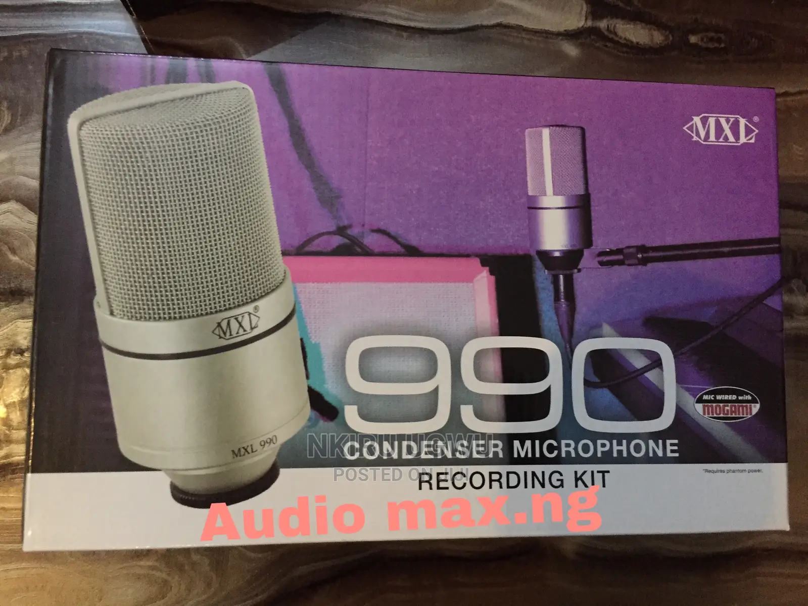 MXL 990 Large-Diaphragm Cardioid Condenser Microphone