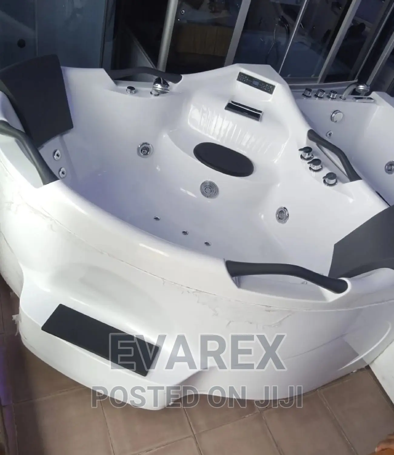 Luxury Angle Jacuzzi Bathtub With Step.