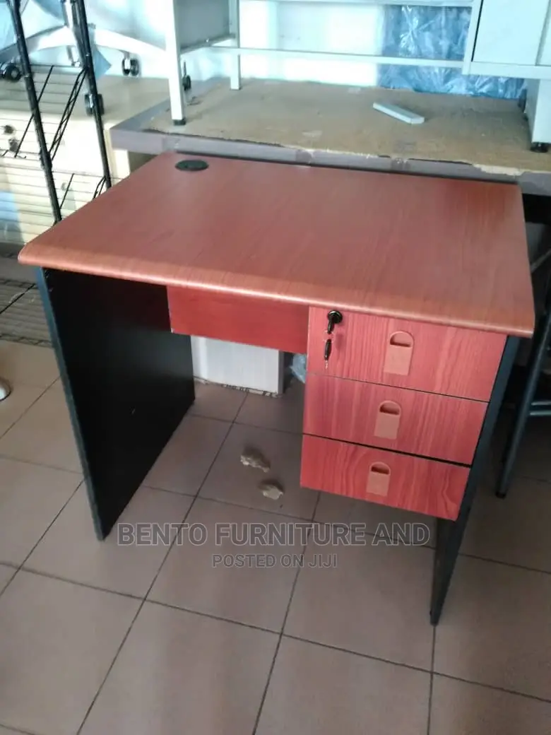 Small Size 2 Ft Table