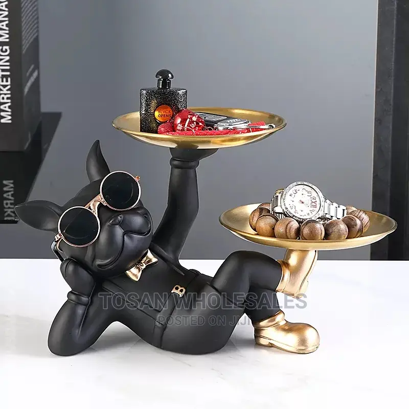 Bulldog Decorative Statue With Tray