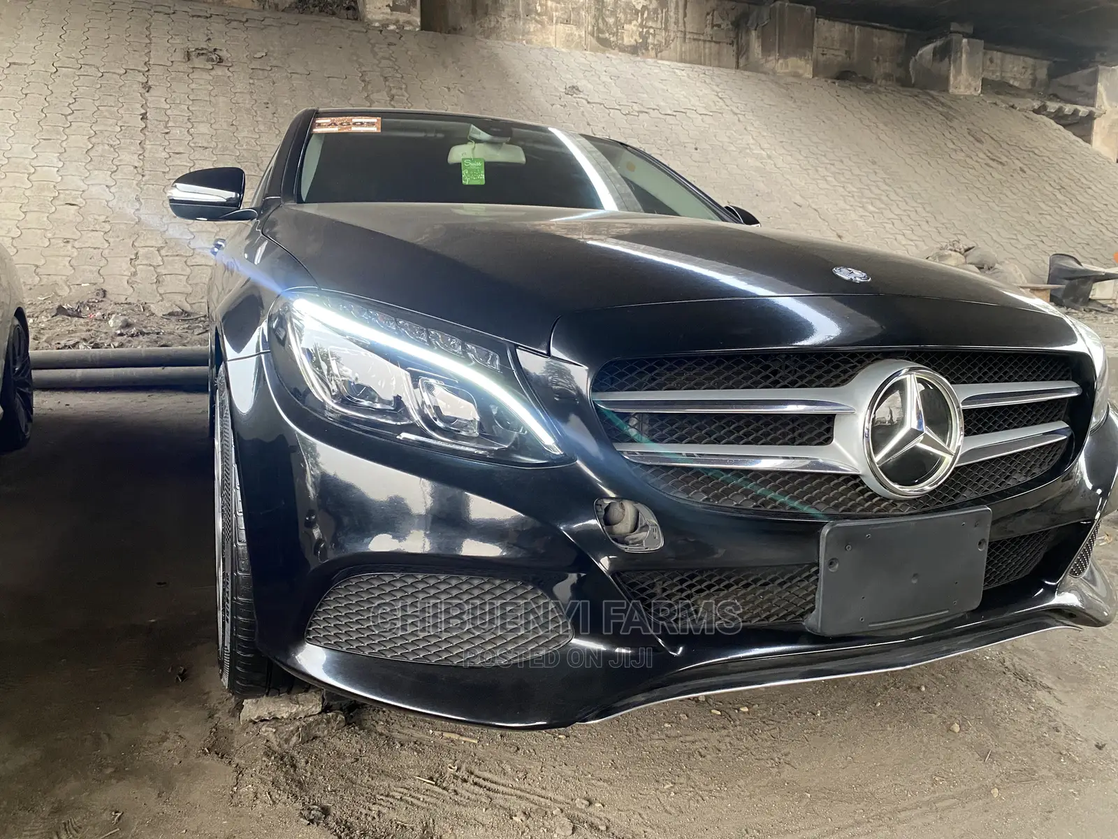 Mercedes-Benz C300 Luxury 4dr AWD 4Matic Sedan (2.0L 4cyl 7A) 2015