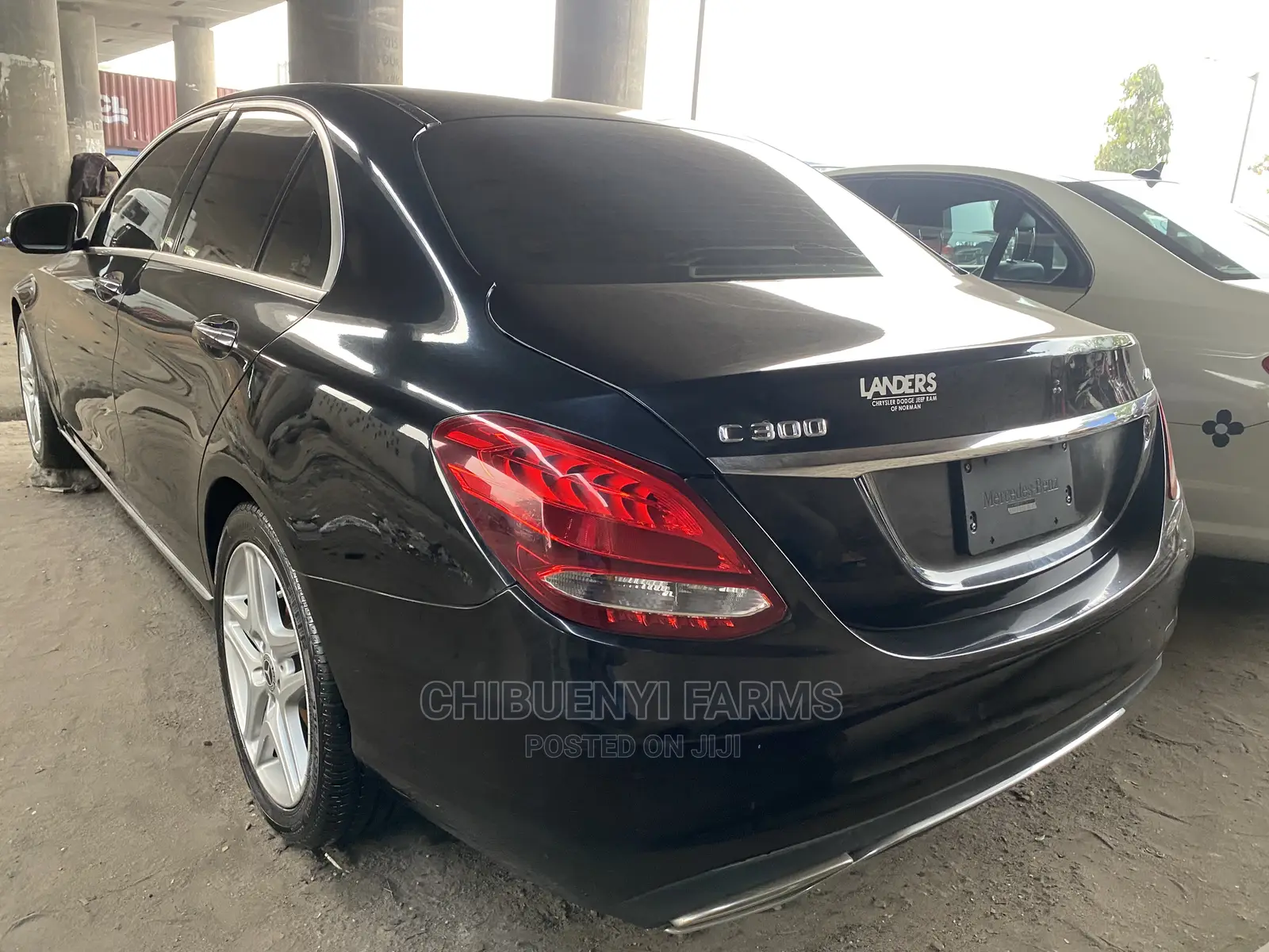 Mercedes-Benz C300 Luxury 4dr AWD 4Matic Sedan (2.0L 4cyl 7A) 2015