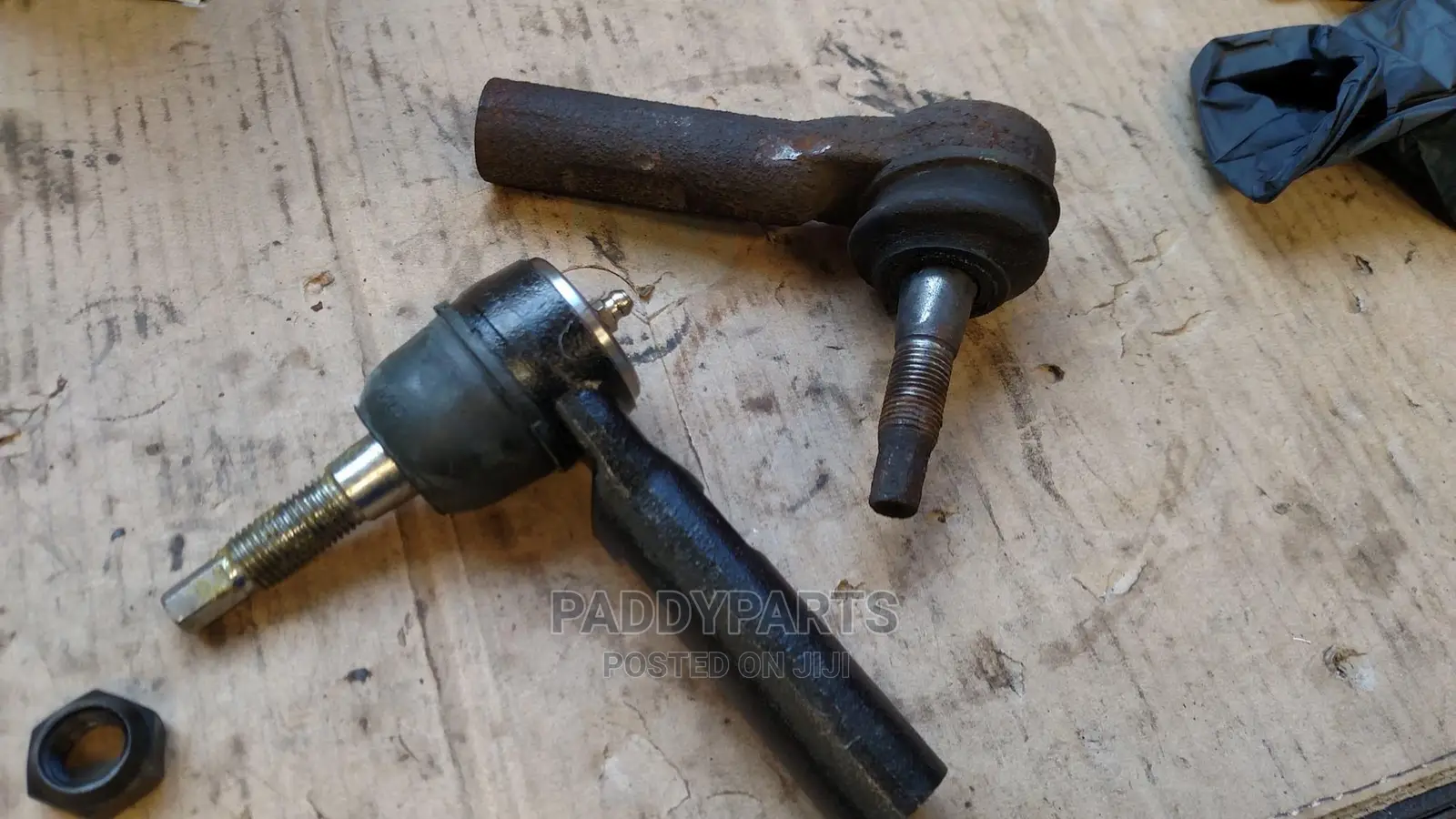 Chrysler 300 Tie Rod End