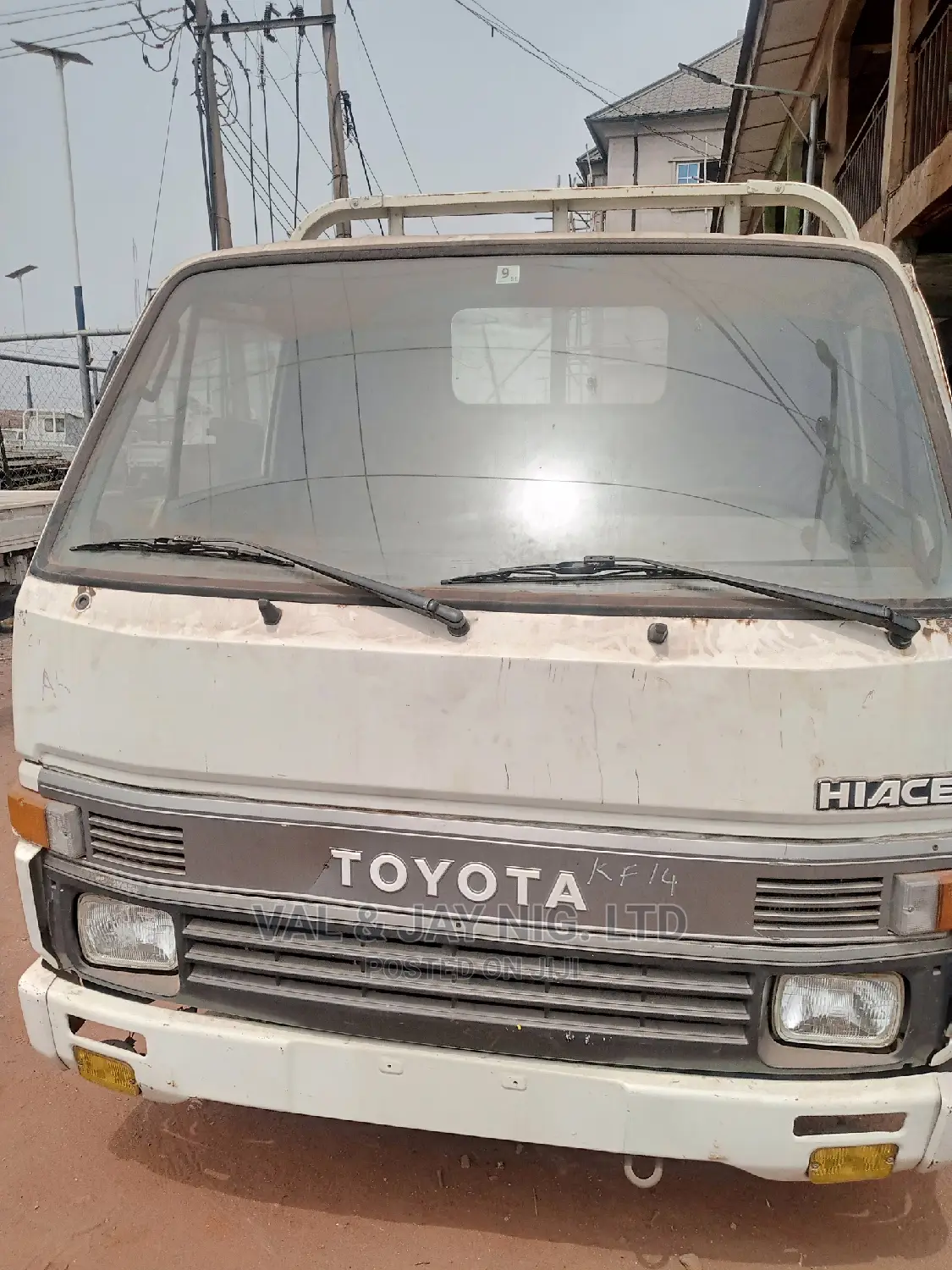 Toyota Dyna 100 - Direct Belgium - 3y Japan Petrol Engine