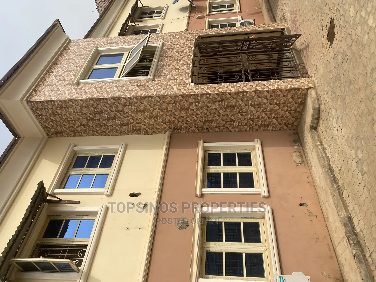 2bdrm Block of Flats in Dawaki for rent