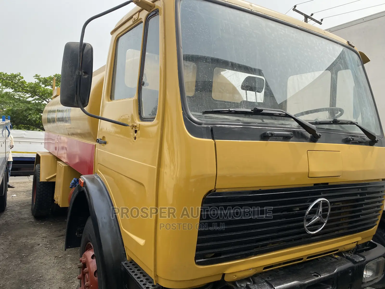 Mercedes Benz Water Thanker
