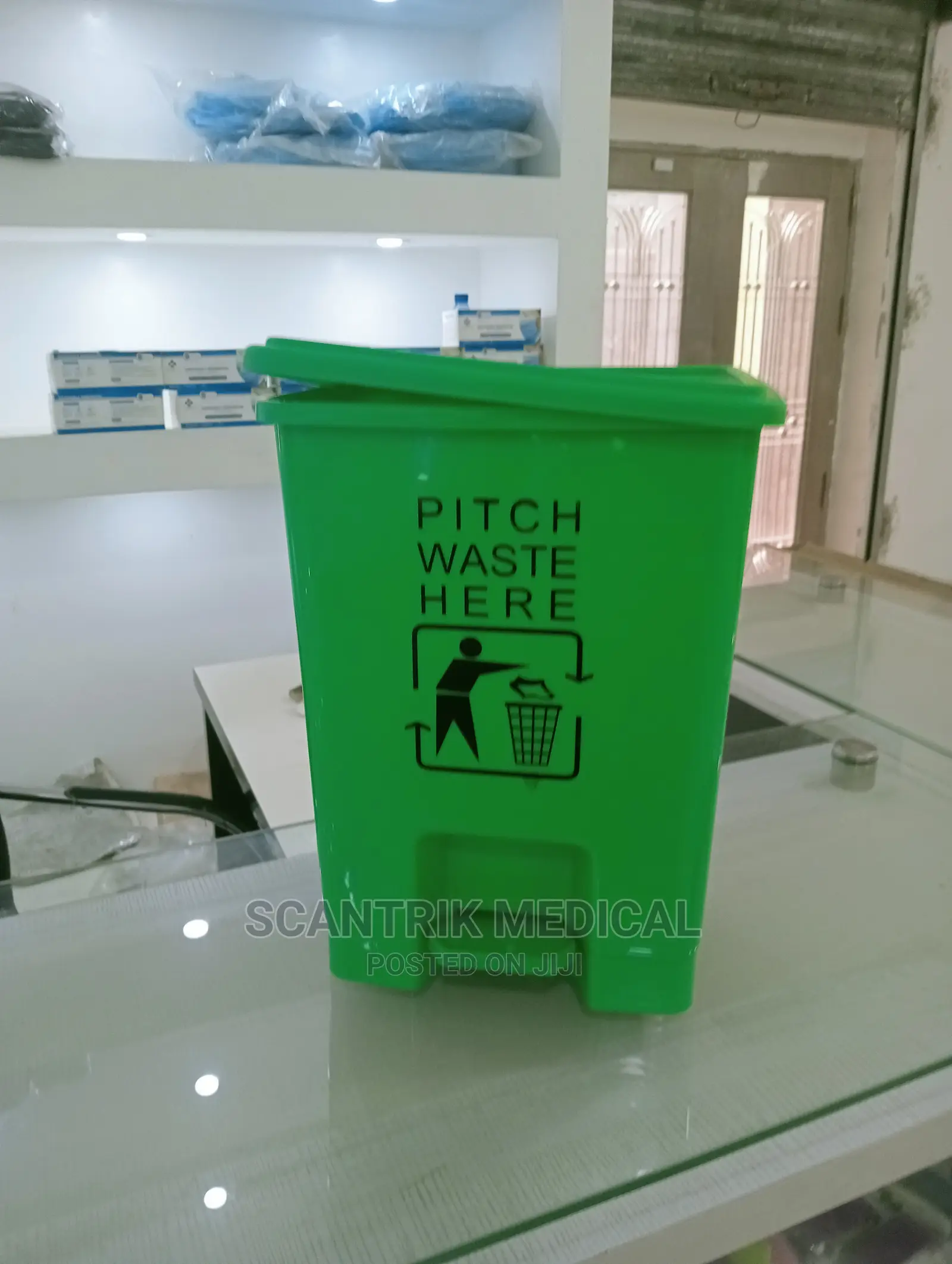 Medical Plastic Pedal Waste Bin – Office Home