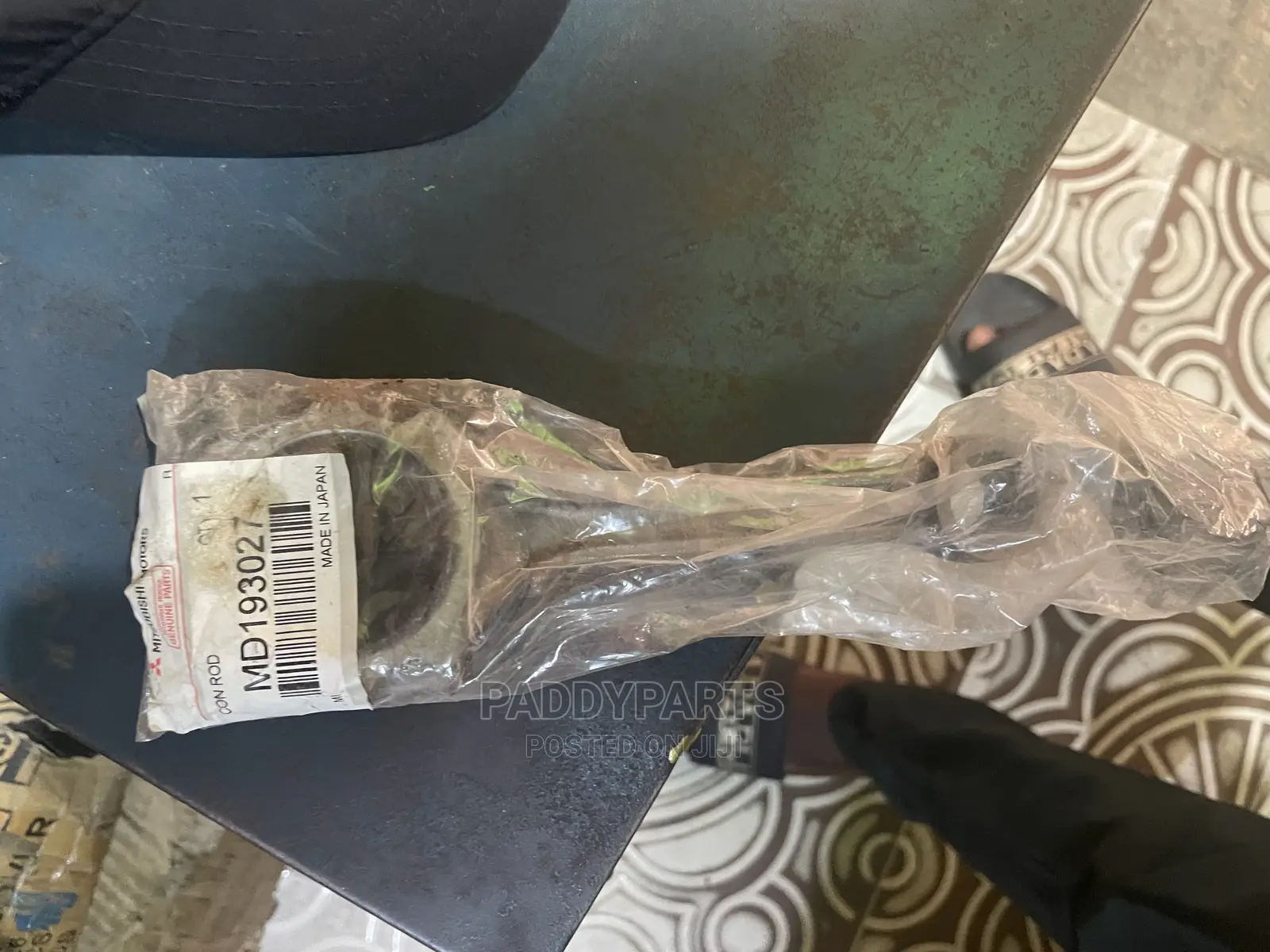 Mistibushi L200 Connecting Rod