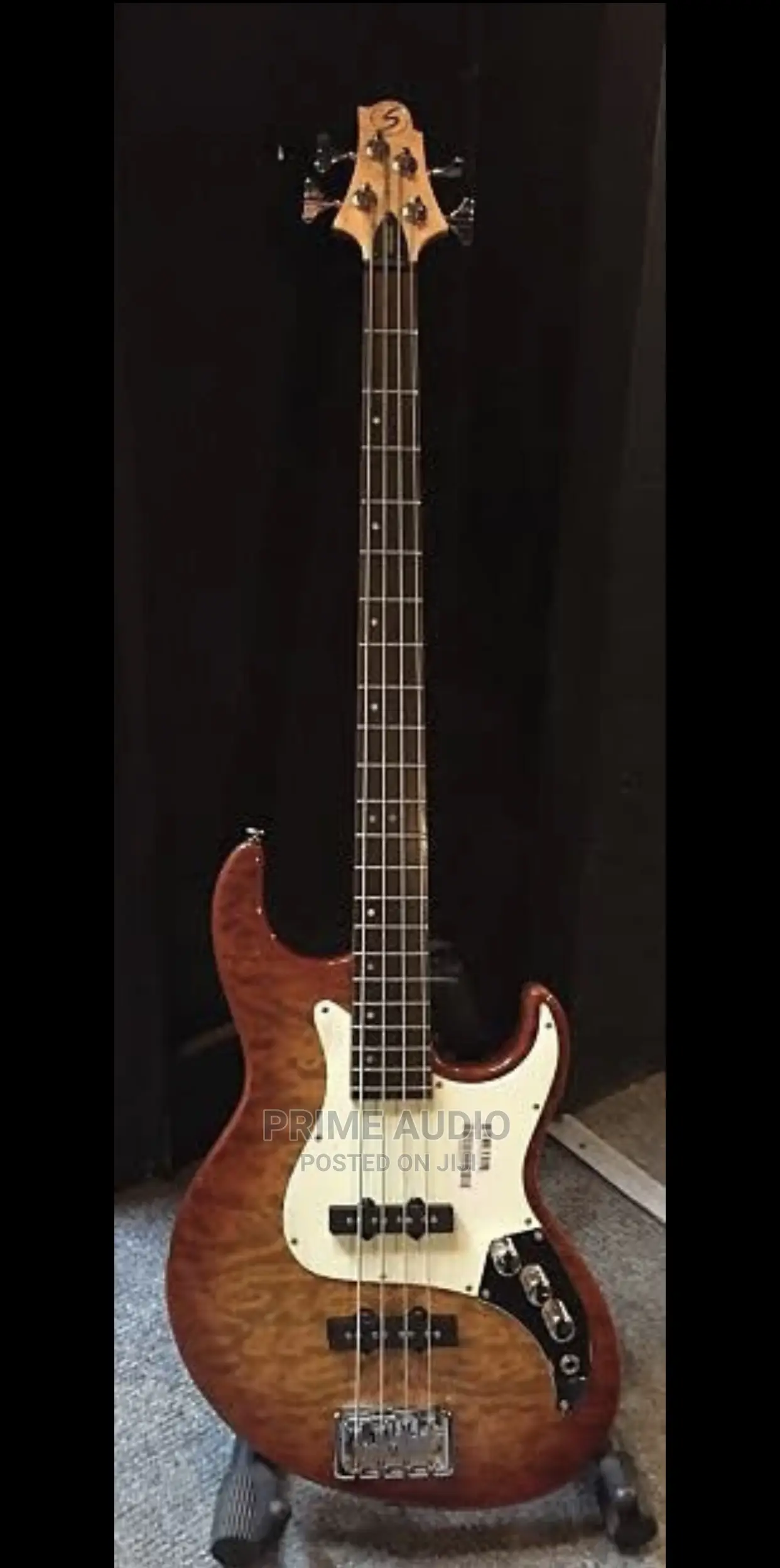 Original Samick Grey Bennett Fairlane FN 4 Bass Guitars