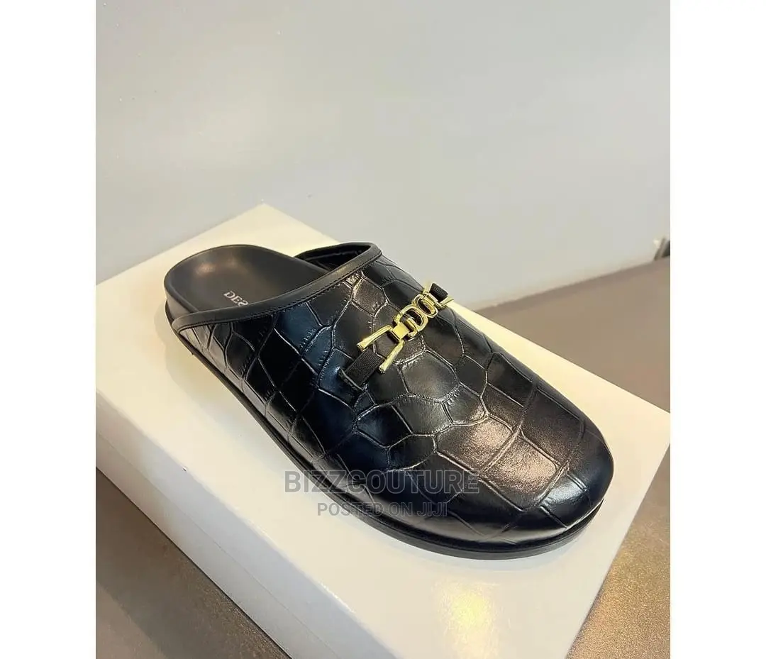 Original Italian DESAUAGE Half Shoes Available in Store