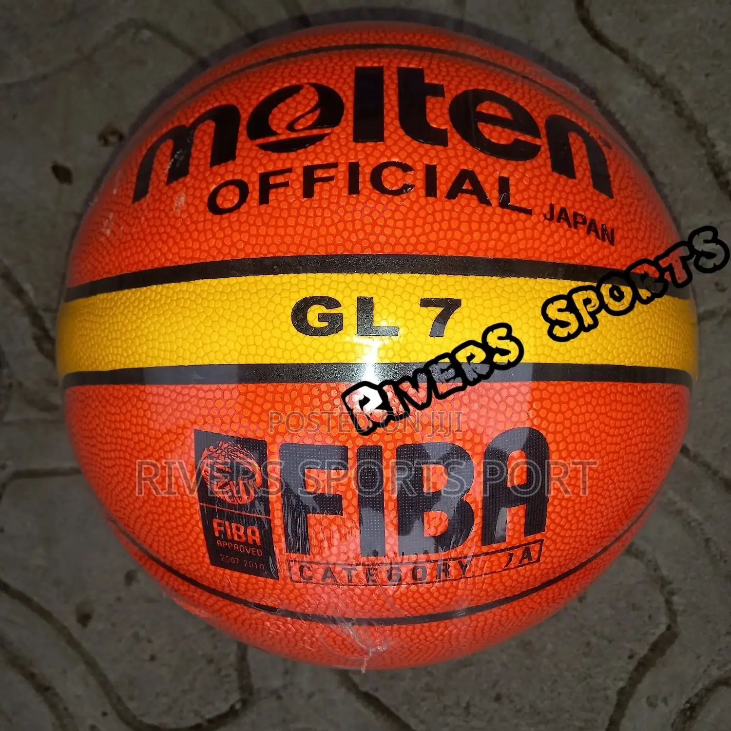 Deluxe MOLTEN GL7 Official Japan Basketball With Active Grip