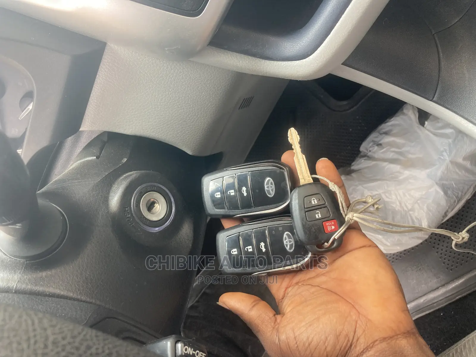 2014-2019 Toyota Highlander Upgraded From Key to Keyless