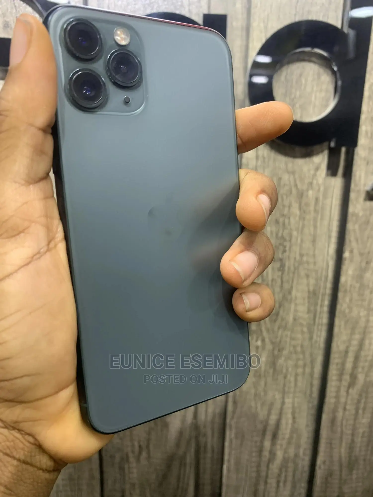 Apple iPhone 11 Pro 64 GB Gray