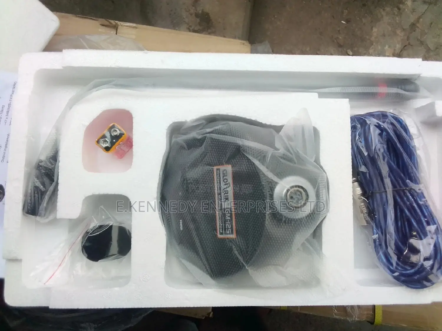 GM125 Desk Microphone With Control Volume