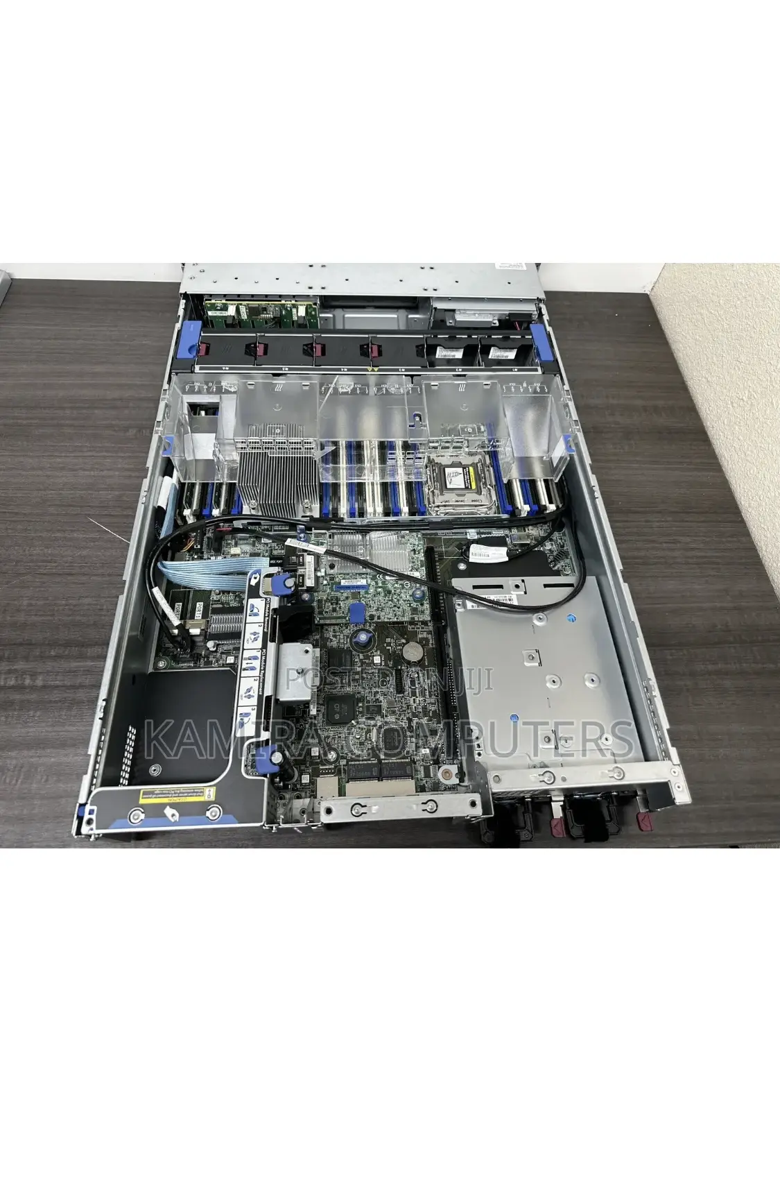 Server HP ProLiant DL380 Gen9 64GB Intel Xeon SSHD+SSD 2T