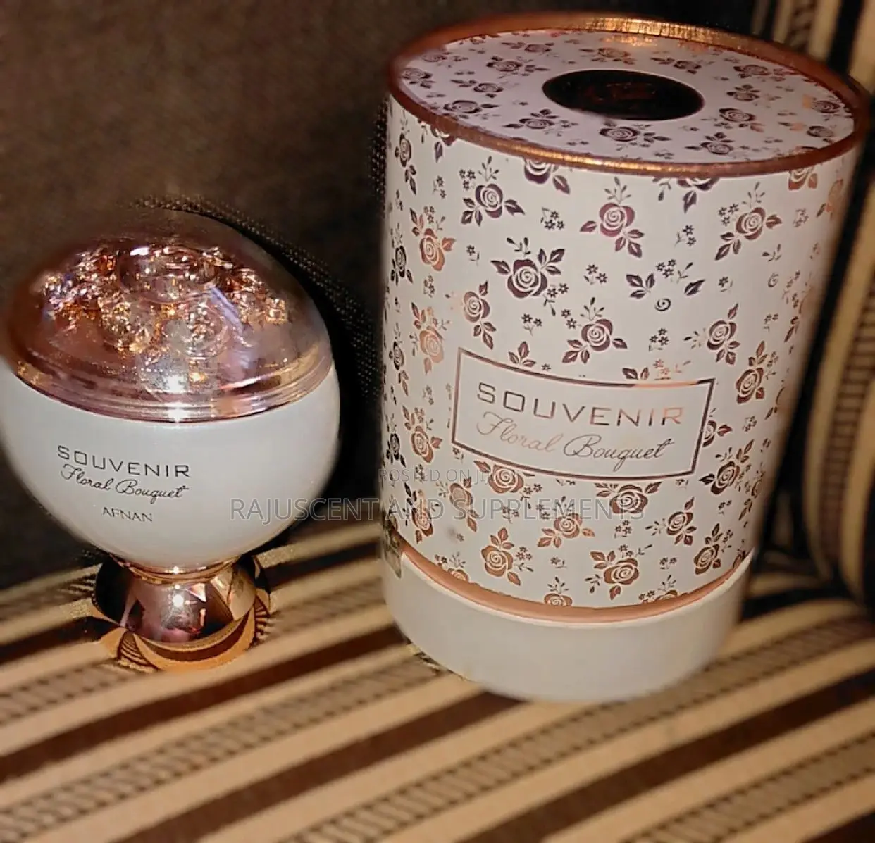 Sourvenir Floral Bouquet and Desert Rose