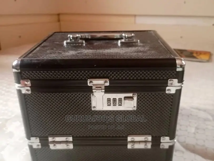 Makeup Box