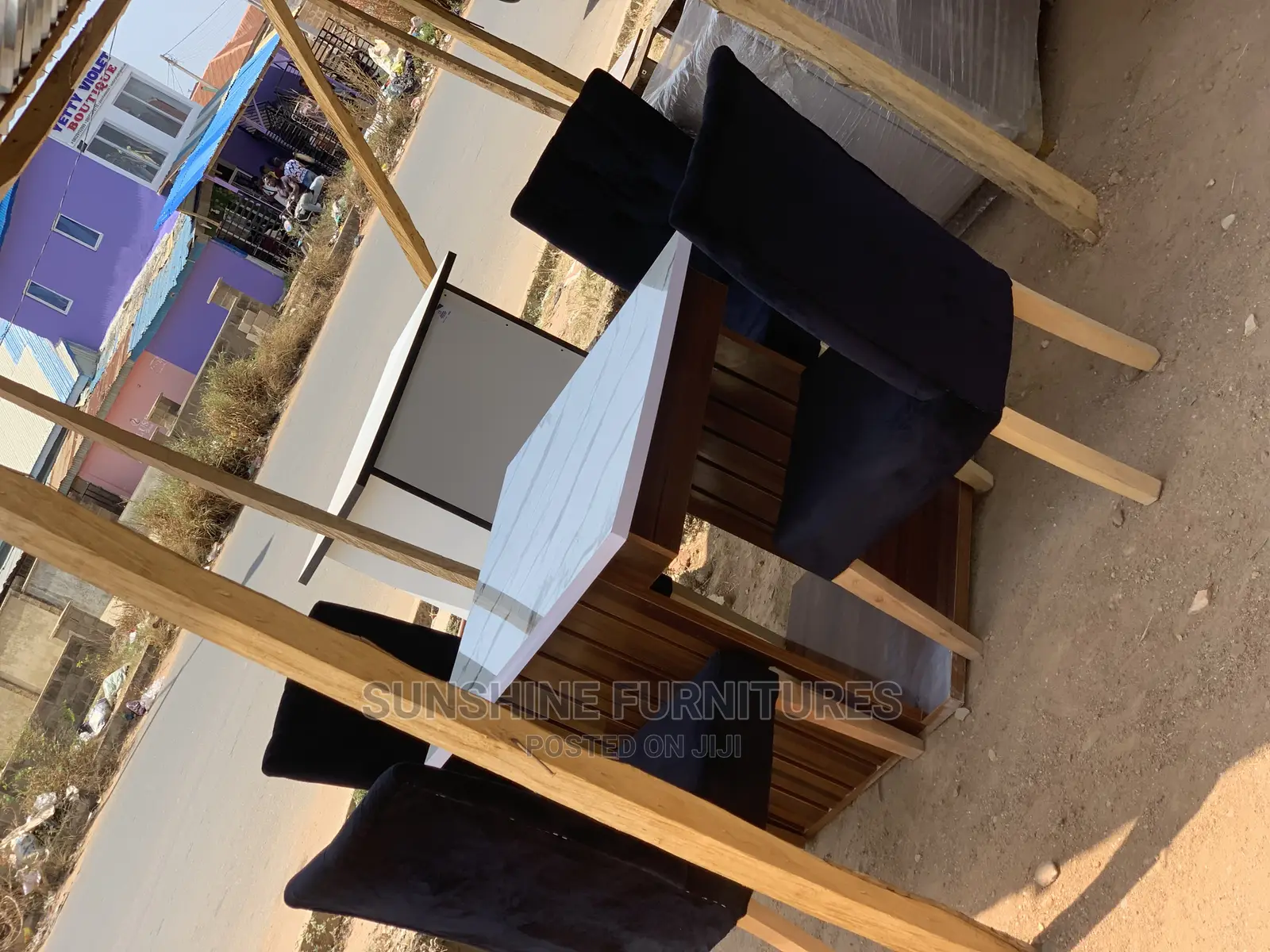 4 Seater Dinning Set
