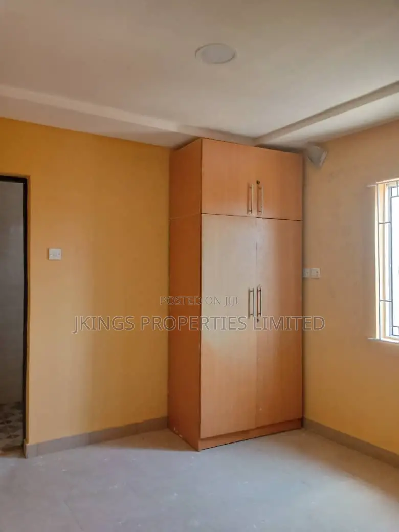 2bdrm Block of Flats in Alasia Estate, Aguda / Ogba for rent
