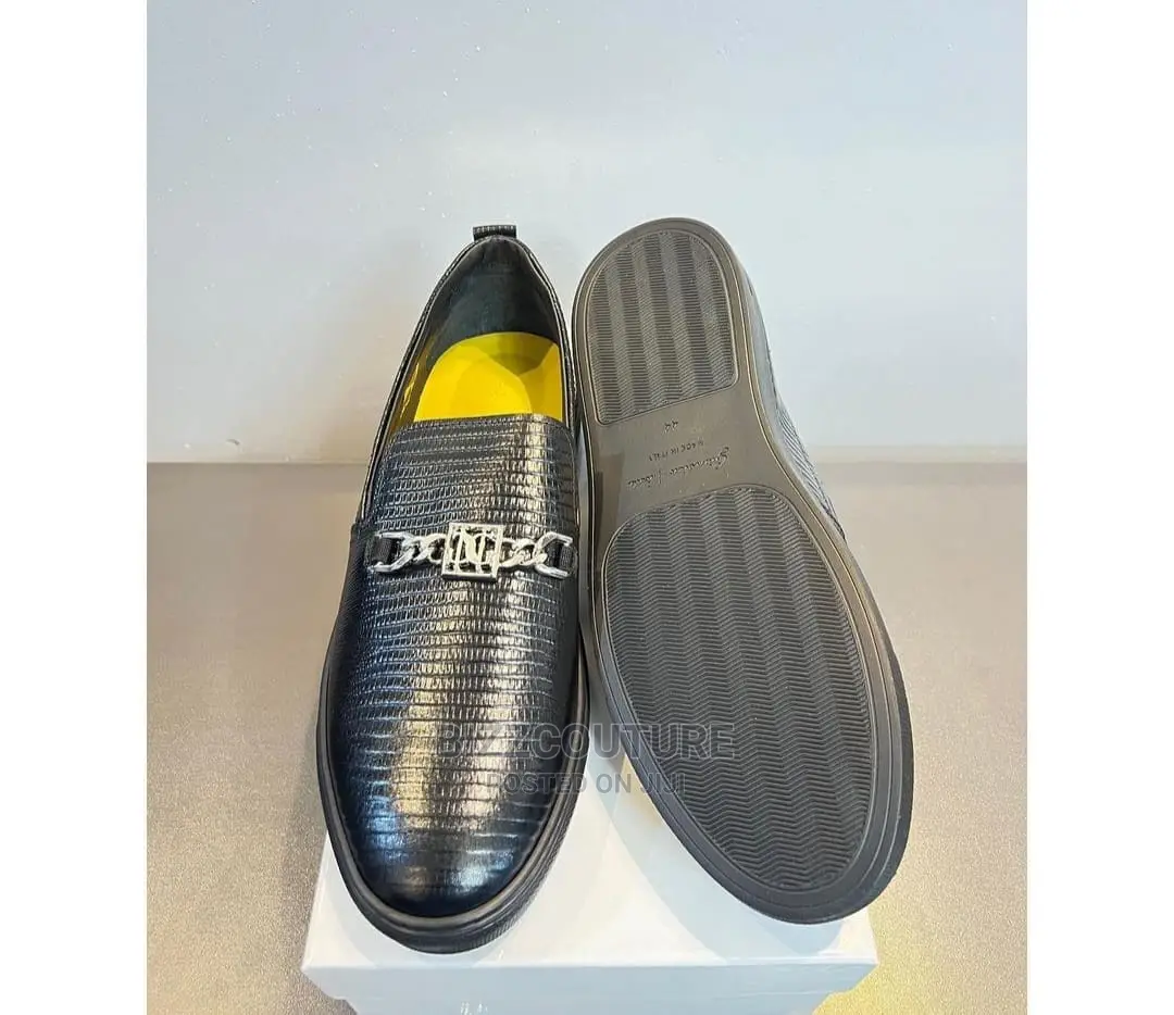 Original ITALIAN FLAT SOLS SHOES Available in Store