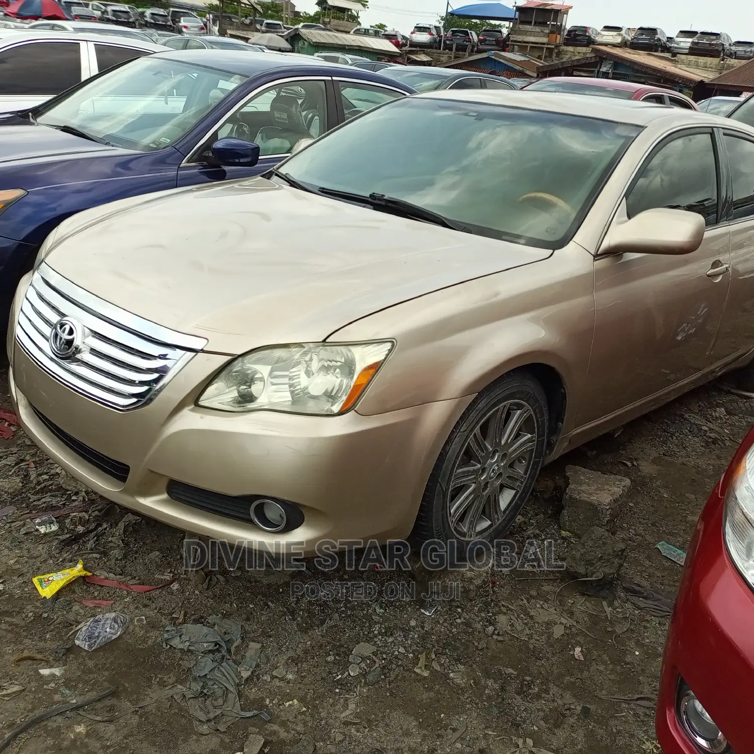 Toyota Avalon Limited 2005 Gold