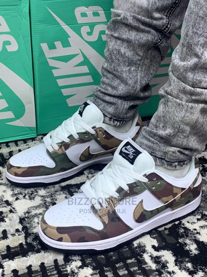 Original NIKE SB DUNK Low Pro Xamo Legion Available in Store