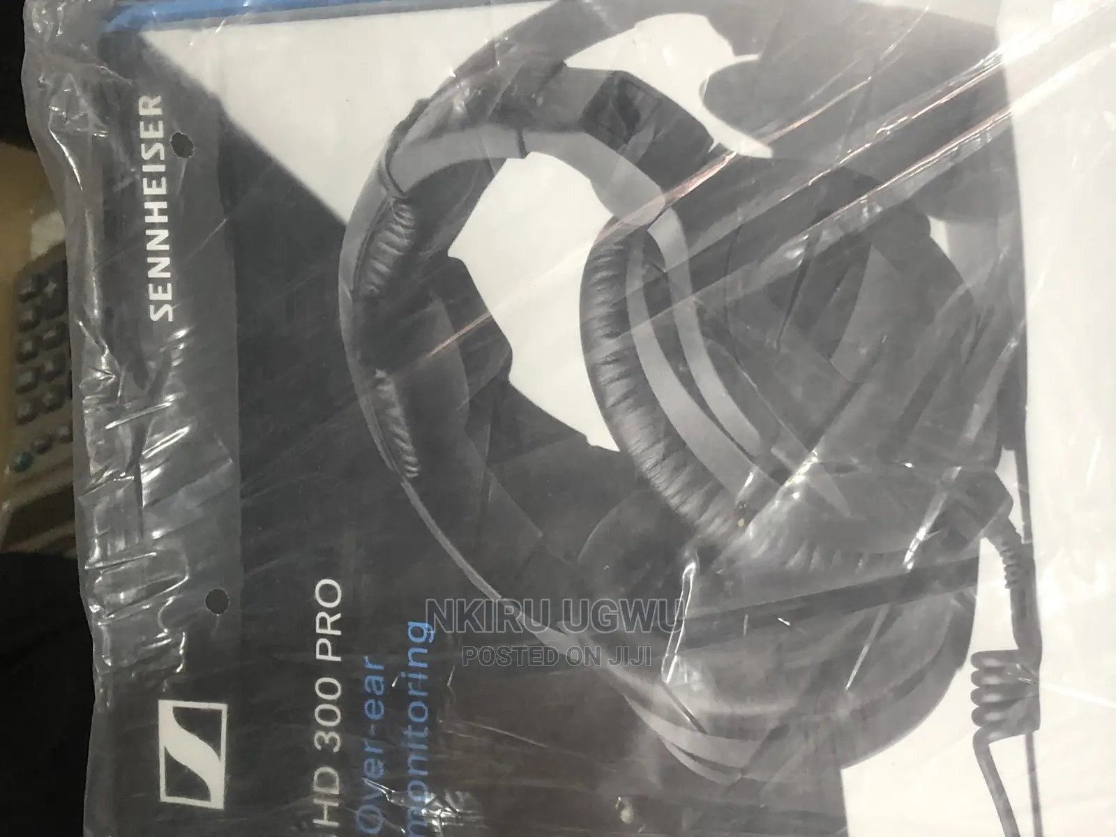 Sennheiser HD 300 Pro