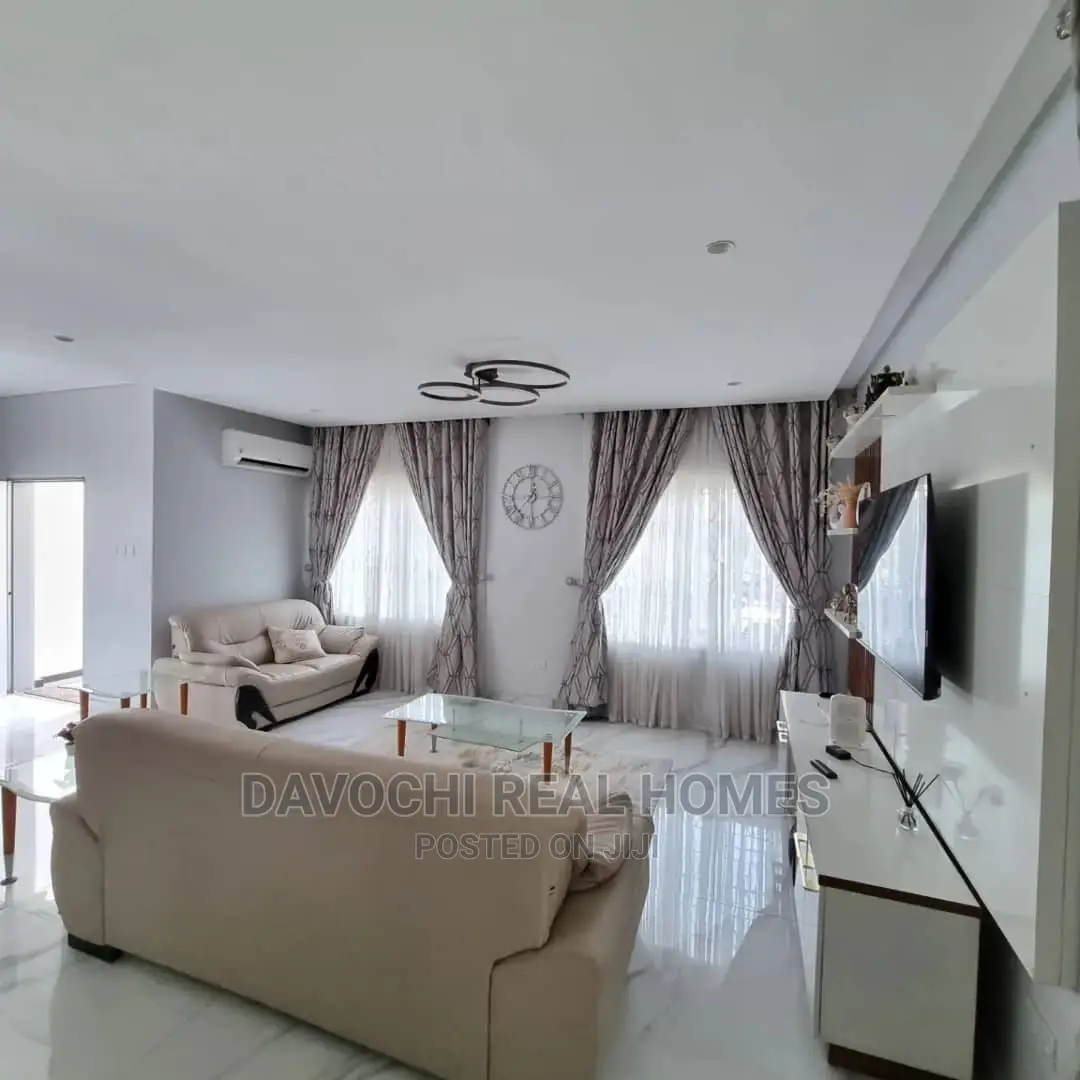 Furnished 4bdrm House in Lekki Phase One for Rent