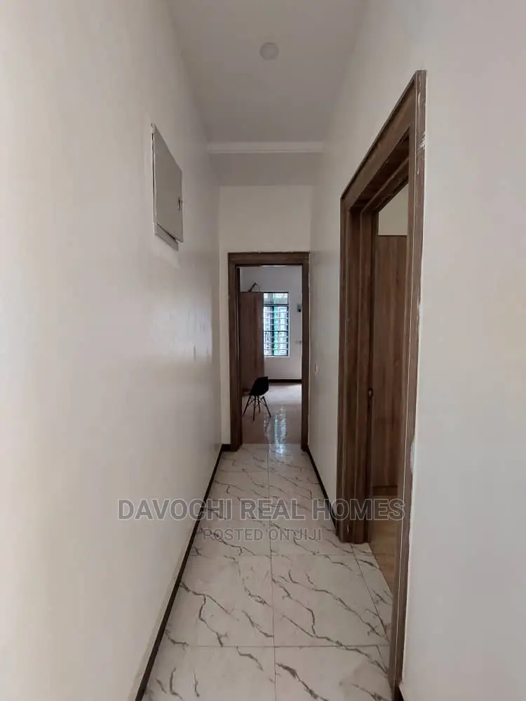 4bdrm Duplex in By Chevron Second, Lekki for rent