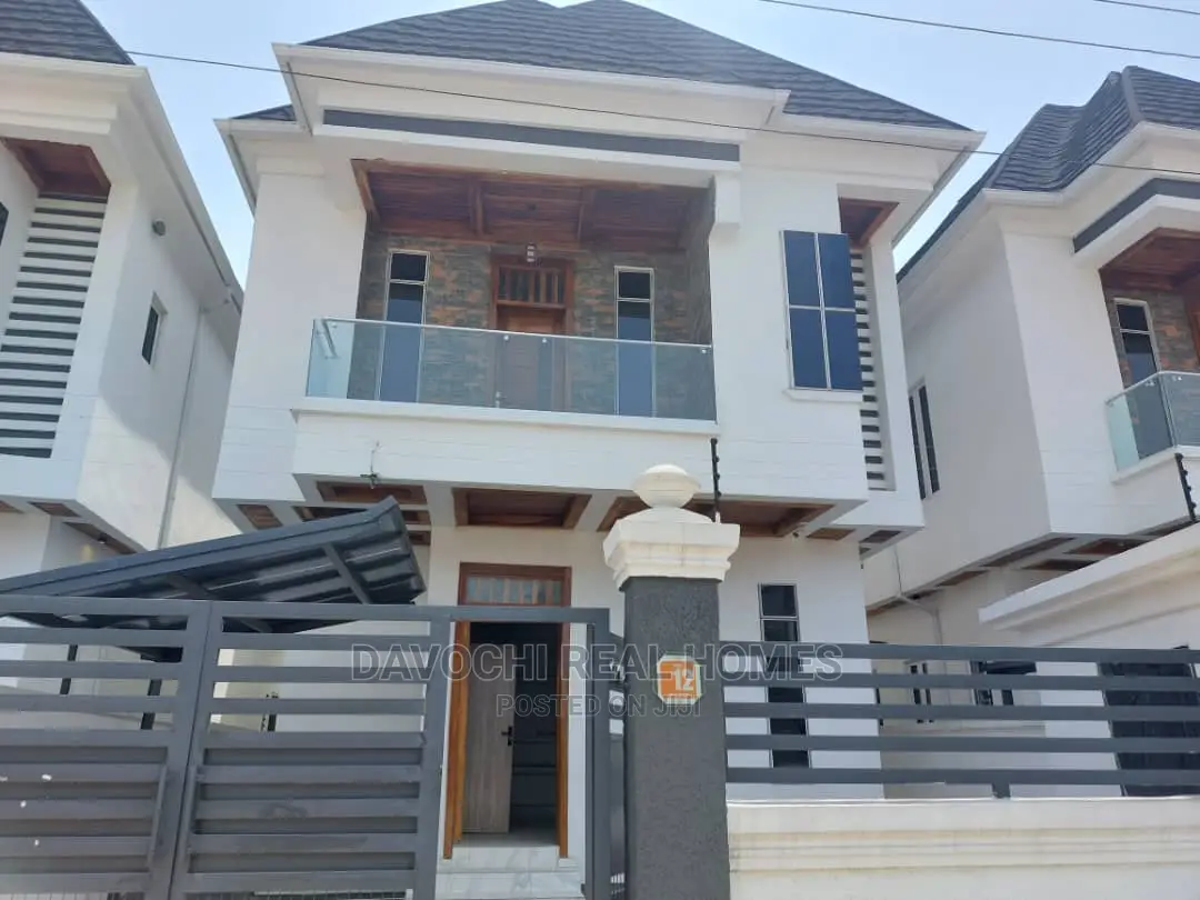 4bdrm Duplex in By Chevron Second, Lekki for rent