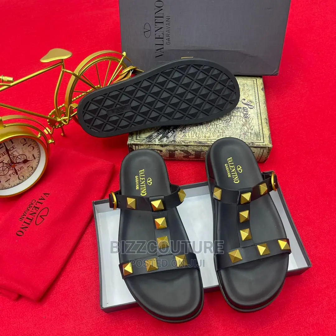 Original VALENTINO Men Studded Slippers Available in Store