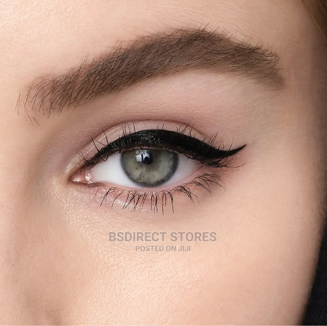 Avon True Colour Super Definition Liquid Eyeliner Black