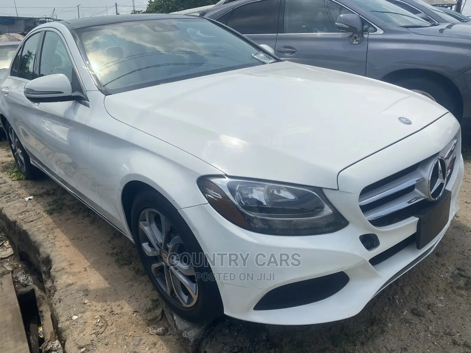 Mercedes-Benz C300 2017 White