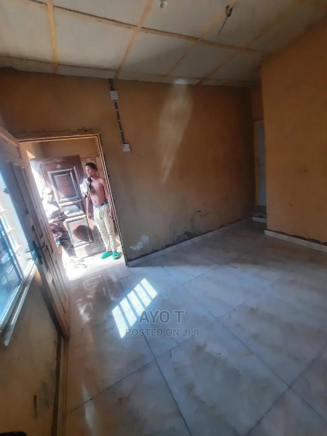 Studio Apartment in Bariga for rent